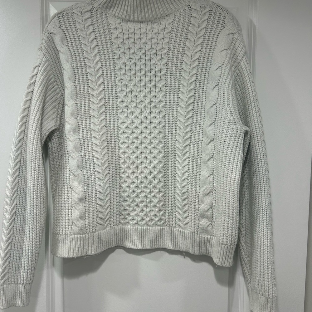 Banana Republic Cable Knit Winter White Knit Sweater - Picture 7 of 7